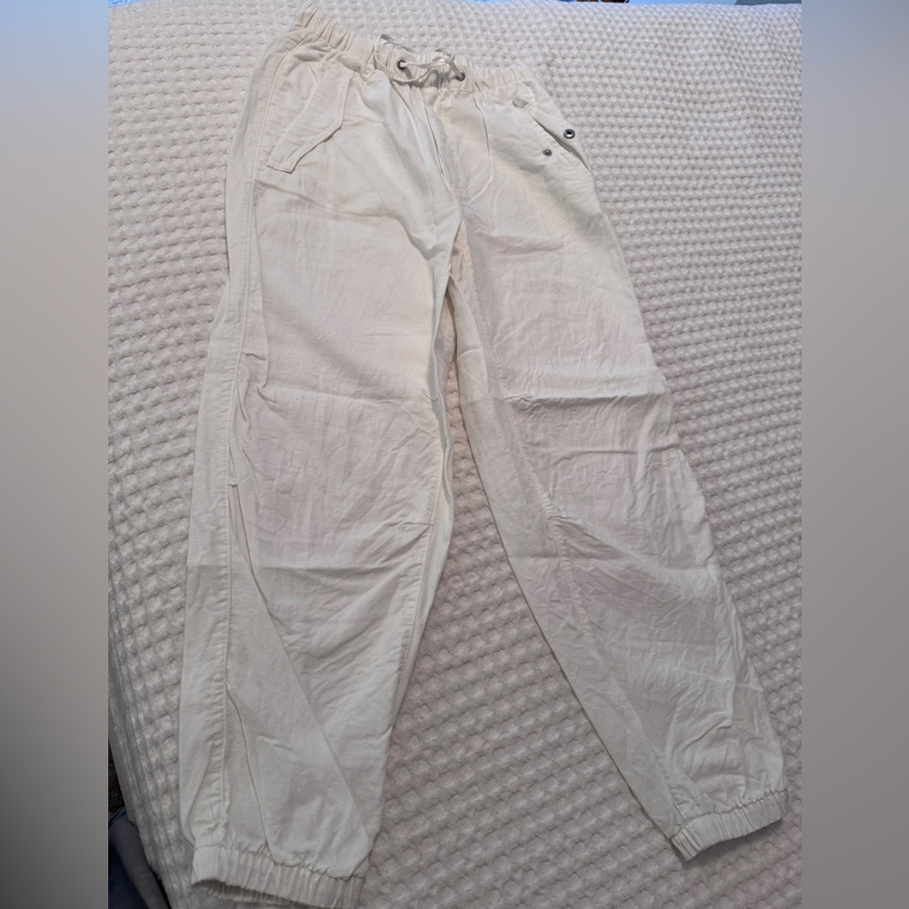 GAP white Drawstring Pants